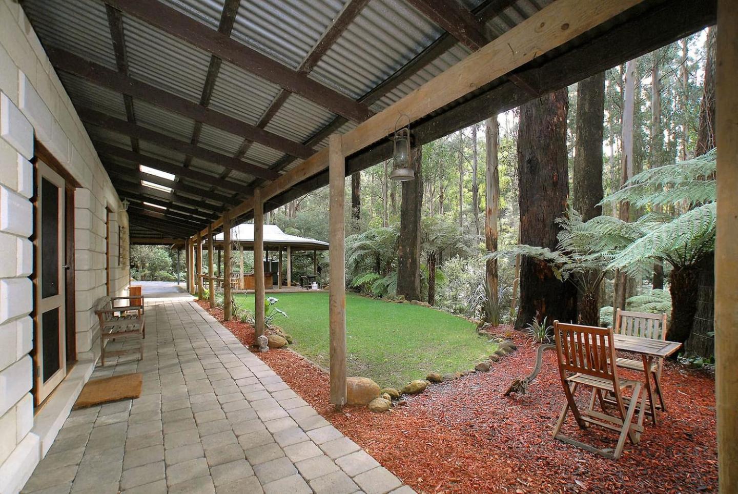 The Fernglen Forest Retreat