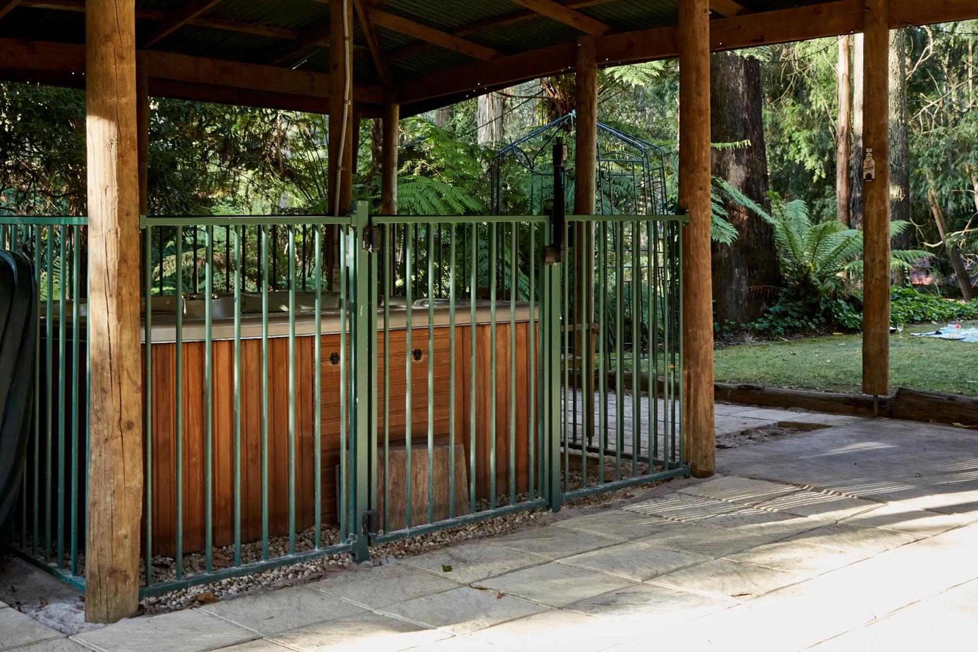 The Fernglen Forest Retreat Bed & Breakfast Mount Dandenong