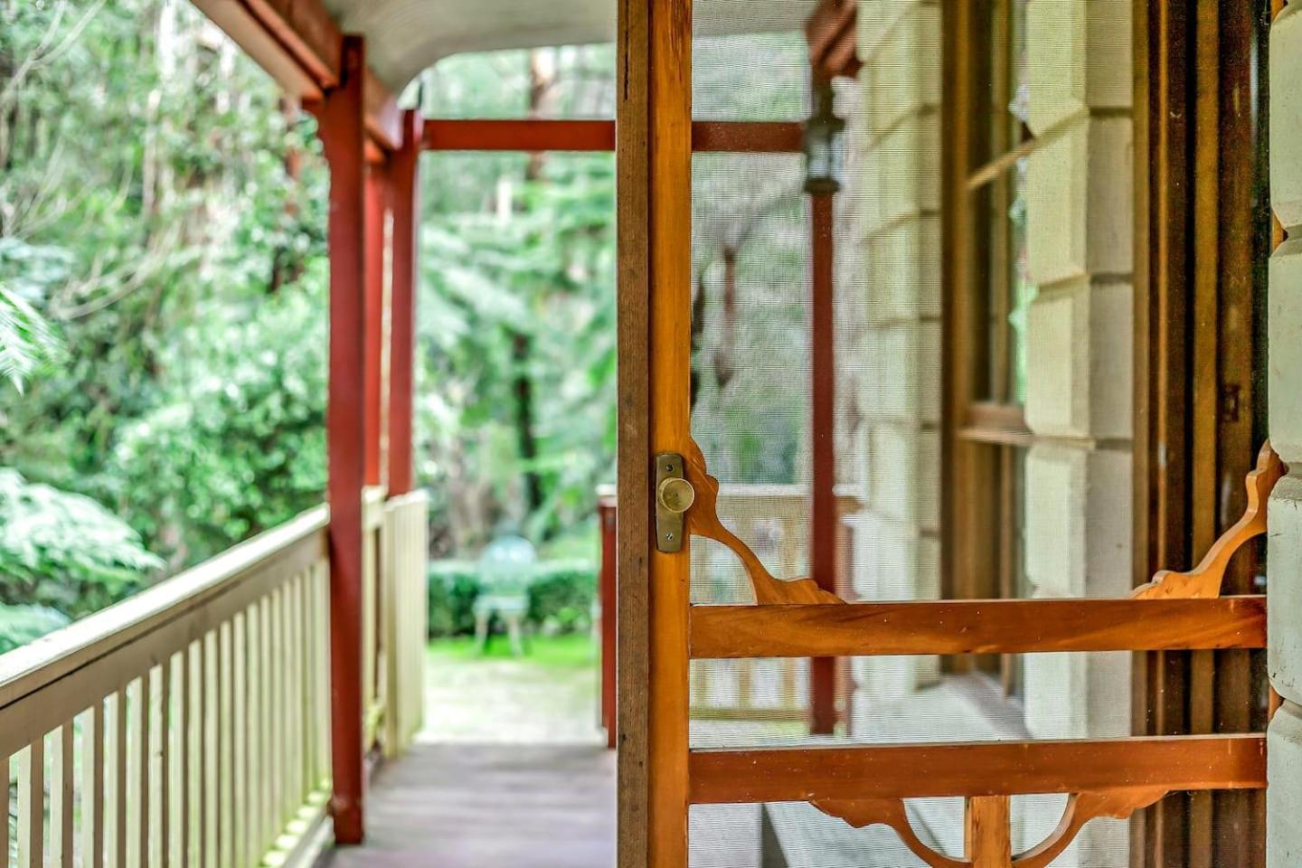 The Fernglen Forest Retreat